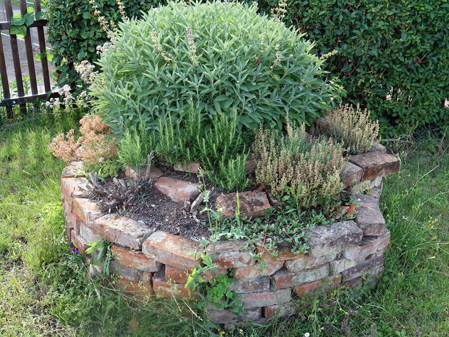 5b4537e0aae0bebd5c9d45324dd4261f